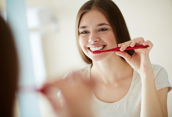 Menyikat Gigi Saat Berpuasa 30 Hari: Apakah Boleh?