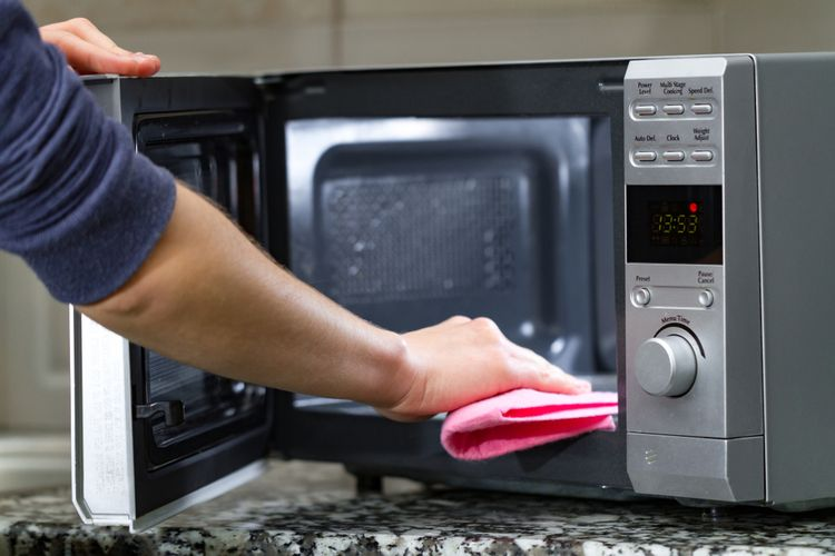 10 Tips Amazing Bersihkan Cooling Rack Oven dengan Peralatan Sederhana