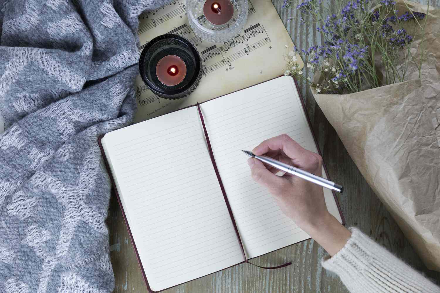 9 Manfaat Outstanding Journaling untuk Kesehatan Mental: Mengapa Kamu Perlu Mulai Hari Ini!