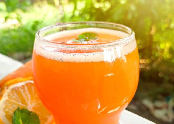 Punya Jerawat Meradang? Coba Konsumsi Rutin 7 Macam Jus Super Sehat Ini Agar Kulit Kembali Glowing!