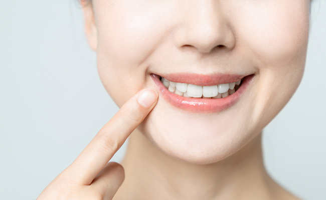 8 Cara Simple Menjaga Kesehatan Tulang dan Gigi Biar Tetap Kuat Sampai Tua! 